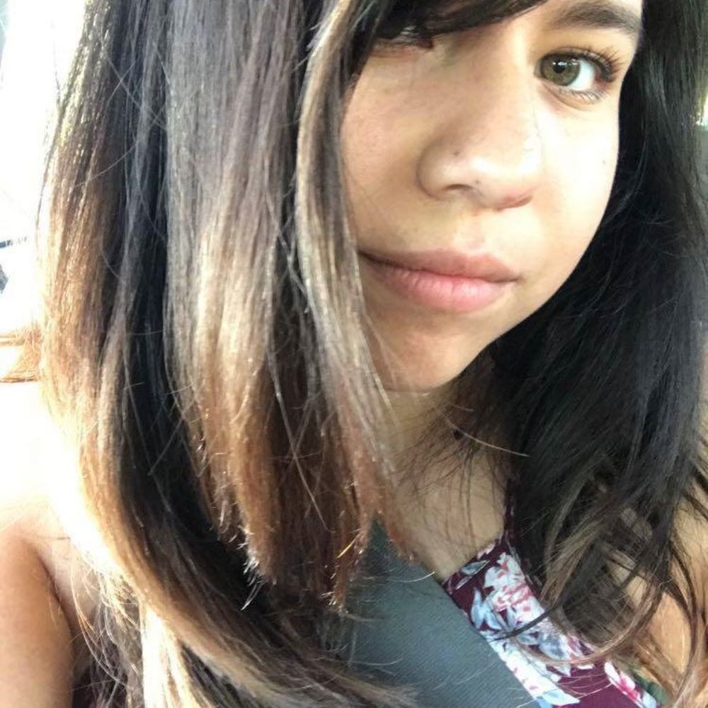 Meet your Posher, Iris